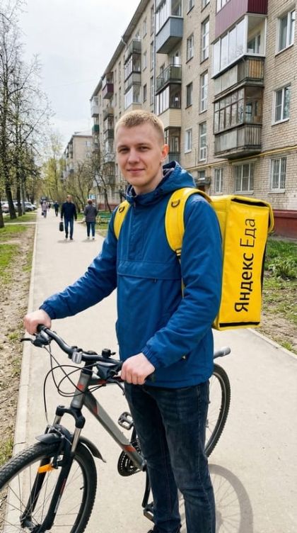 Игорь велокурьер Яндекс Еды в Балашихе